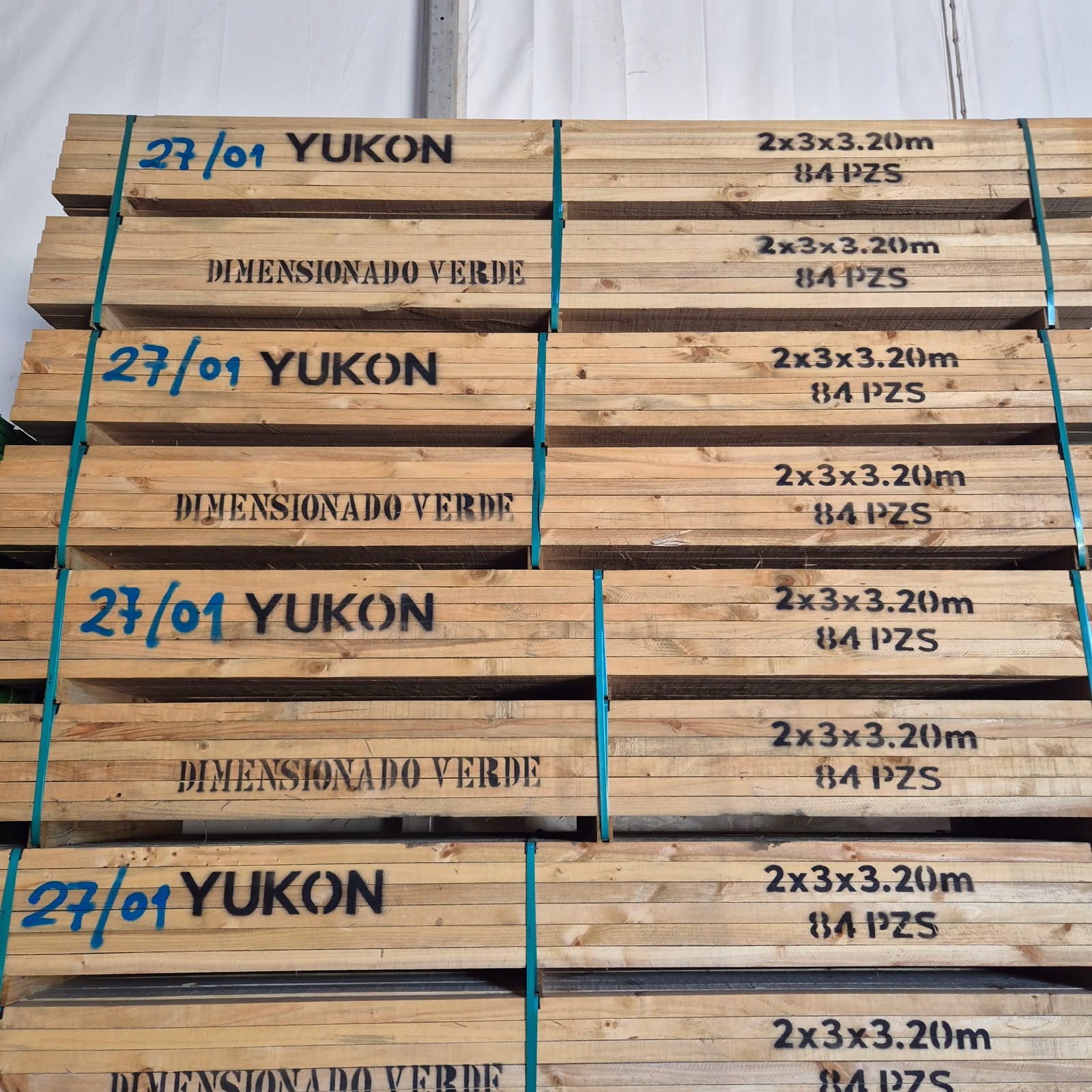 Paquetes de madera dimensionada verde de 2x3 pulgadas